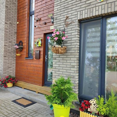 Geltoni Apartamentai Palanga Kültér fotó