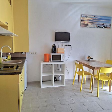 Geltoni Apartamentai Palanga Kültér fotó