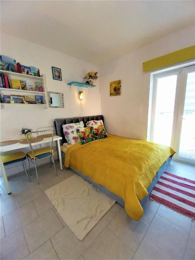 Geltoni Apartamentai Palanga Kültér fotó